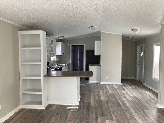3rd image of 1720 Hurricane Rd #79