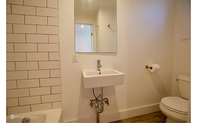 Rented by Douglas Elliman | media 29