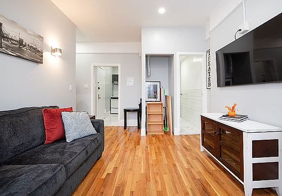 2nd image of 423 W 144th St #4