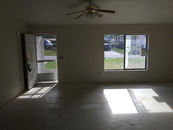 3rd image of 874 Brittan Ave SE