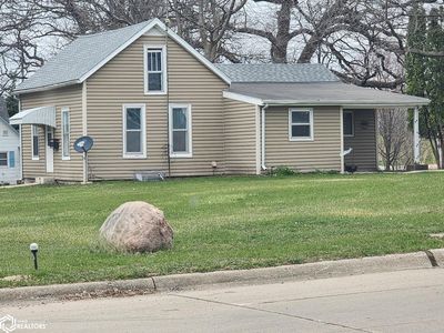 409 3rd St NW, Hampton, IA, 50441