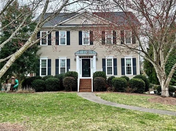 5260 Mountain View Rd, Winston Salem, NC 27104