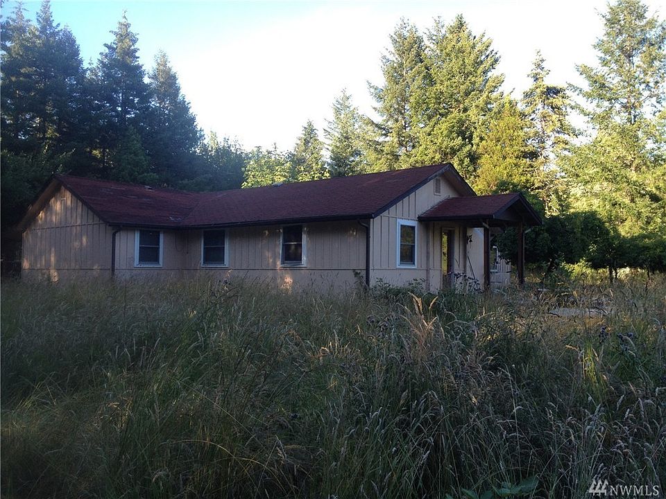 1st image of 1435 46th Ave NE
