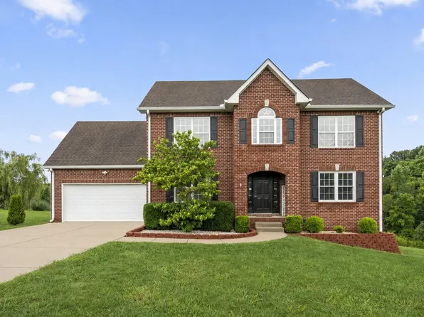 160 Lena Loop, Burns, TN 37029