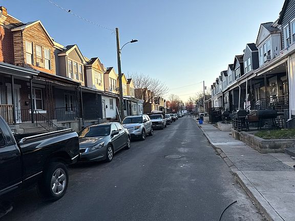 4th image of 6073 Regent St