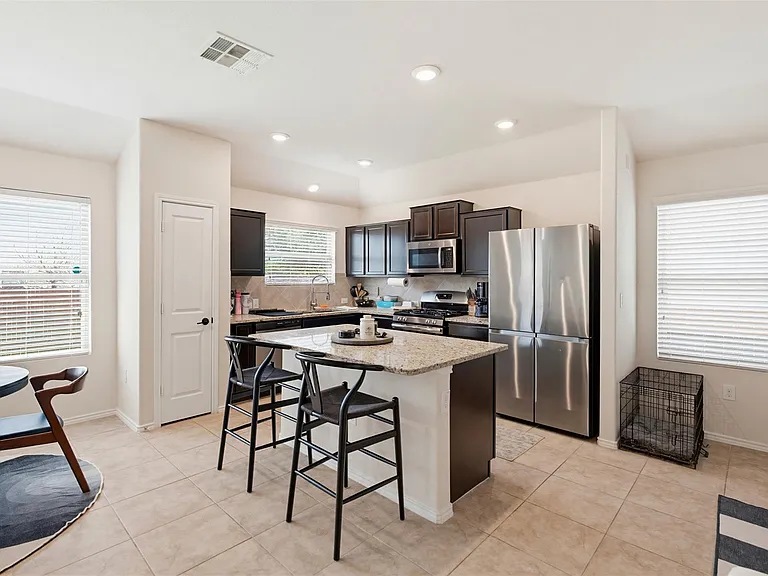 5705 Southerner Way — Photo 4