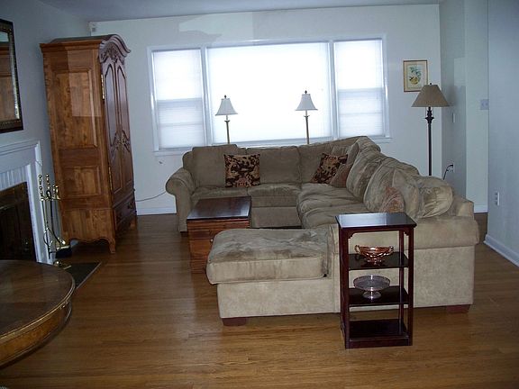 Living room with fireplace