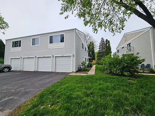 868 Cambridge Pl #868 Photo 1