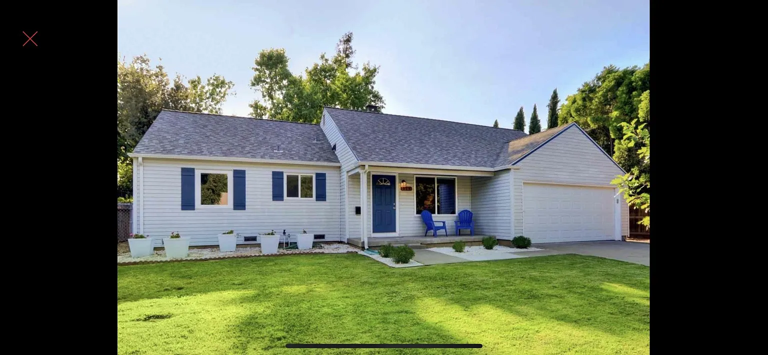 915 Sycamore Ln photo 1