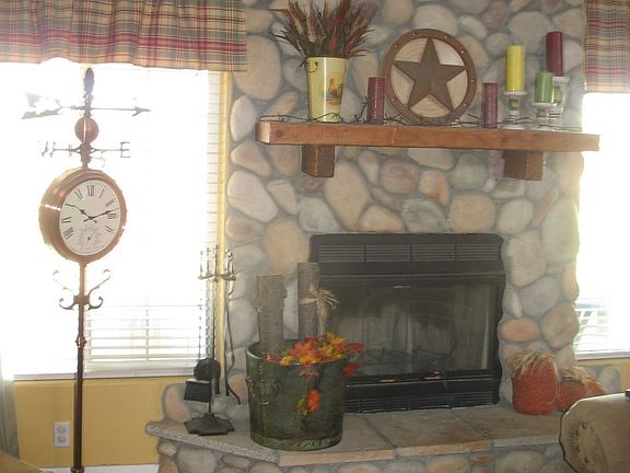 Family Room-fireplace