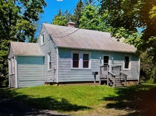 85 S East St, Amherst, MA 01002
