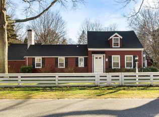 3500 Pine Neck Rd, Southold, NY 11971