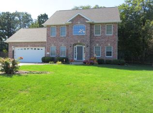 14 Hawthorn Cv, Morton, IL 61550