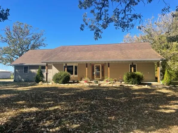 831 Morris Road, Mountain Grove, MO 65711