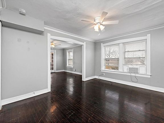 5th image of 2712 Tracy Ave #2S