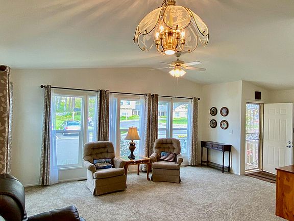 5th image of 3387 Quail Meadows Dr
