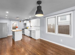 6825 W Park Ave, Saint Louis, MO 63139