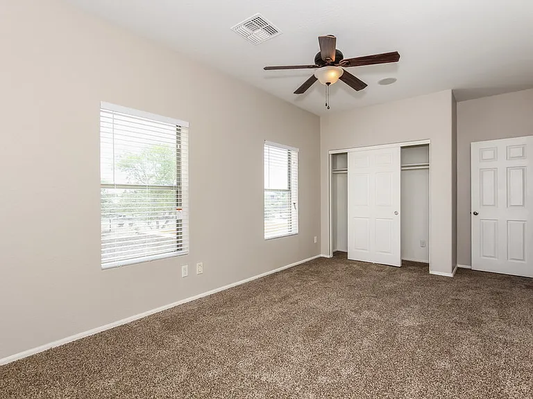 13875 W Mauna Loa Ln — Photo 10