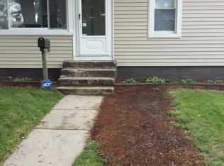 27059 Barrington St, Madison Heights, MI