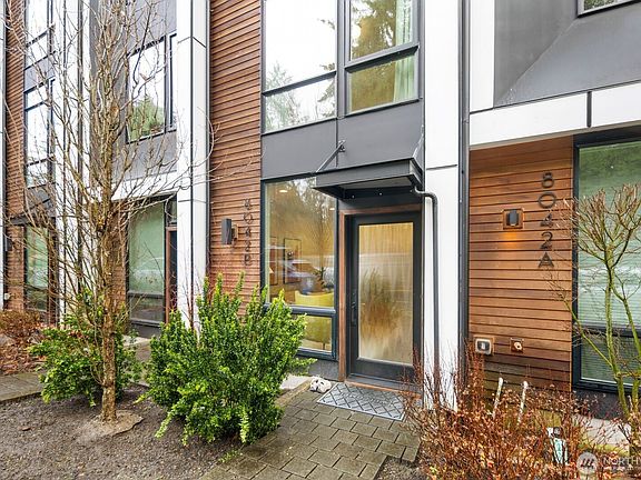 3rd image of 8042 35th Avenue NE #B