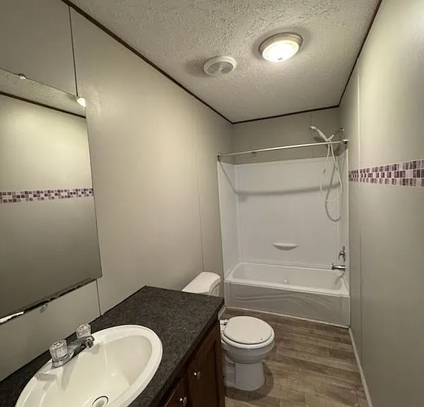 Evergreen Estates — Photo 18