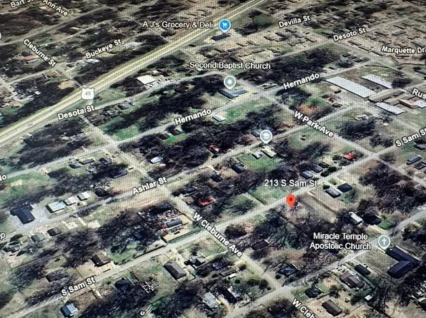 213 S Sam St, West Helena, AR 72390