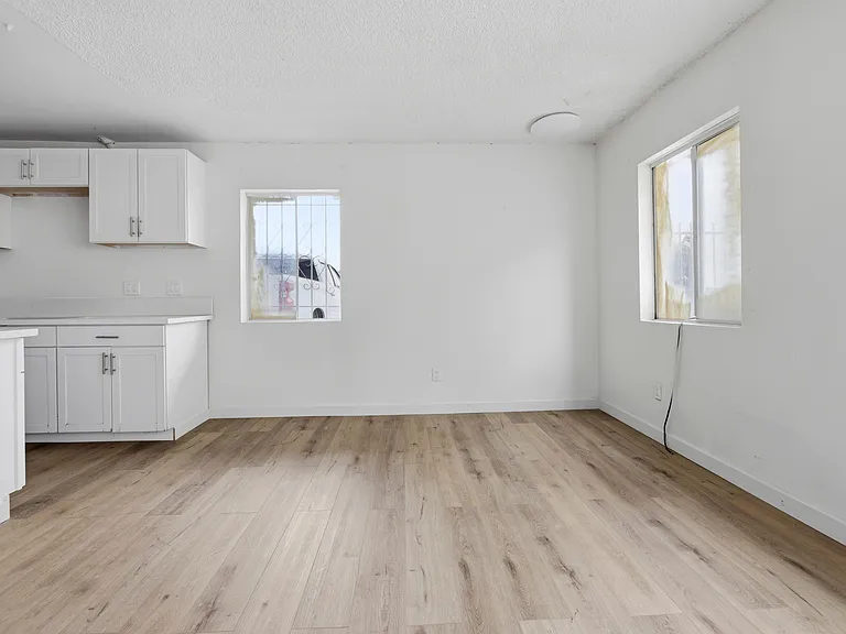 3877 Menlo Ave #1 — Photo 7