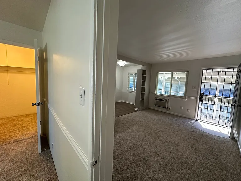 Live Where Downtown Meets Midtown at 1808 N Street — Photo 21