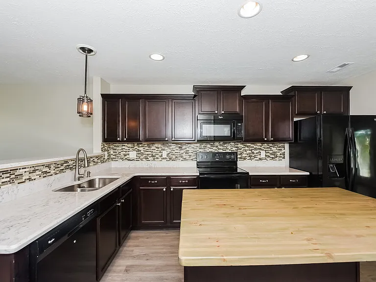 1854 Warmingfield Dr — Photo 7