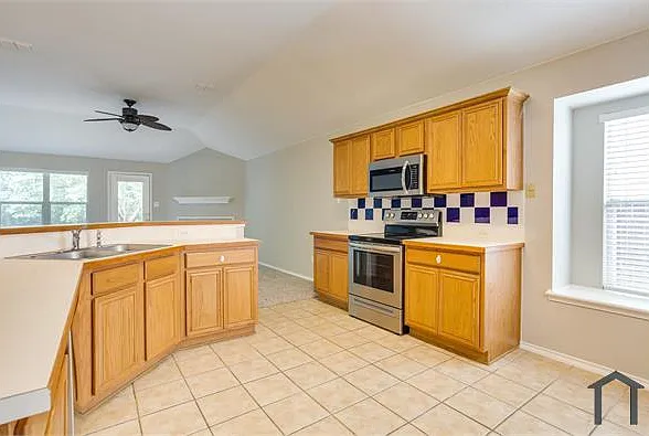 11808 Wispwillow Dr — Photo 11