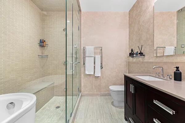 Rented by Compass | media 21