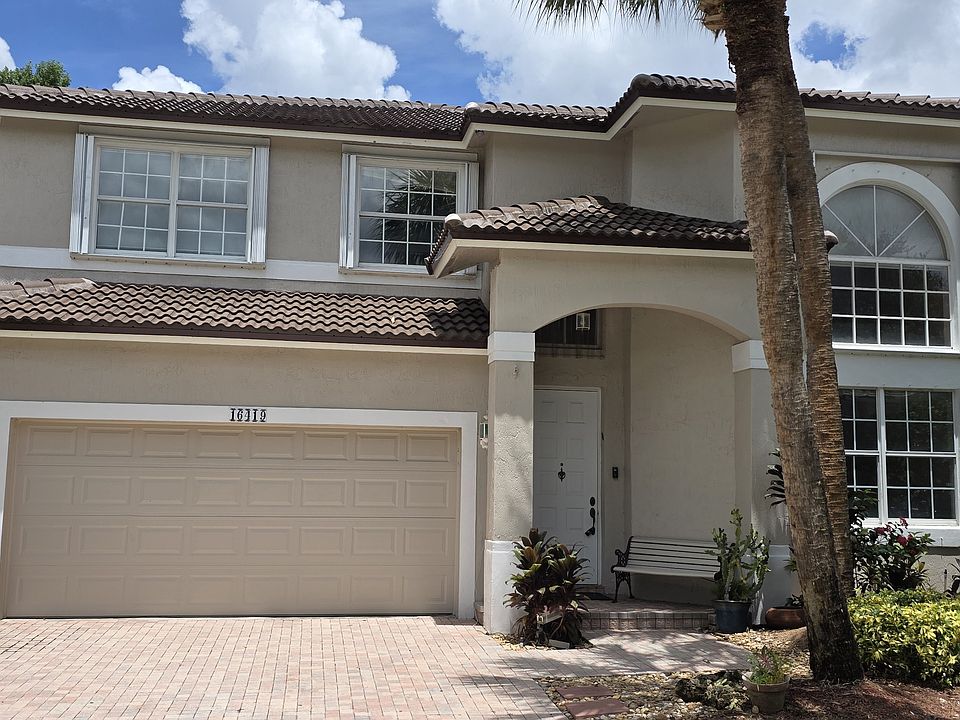 1st image of 16419 Sapphire Pl #16419