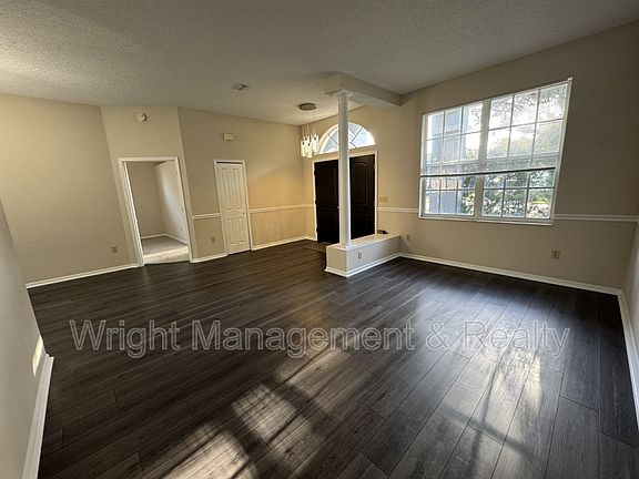 3rd image of 3966 Eagle Cove East Dr