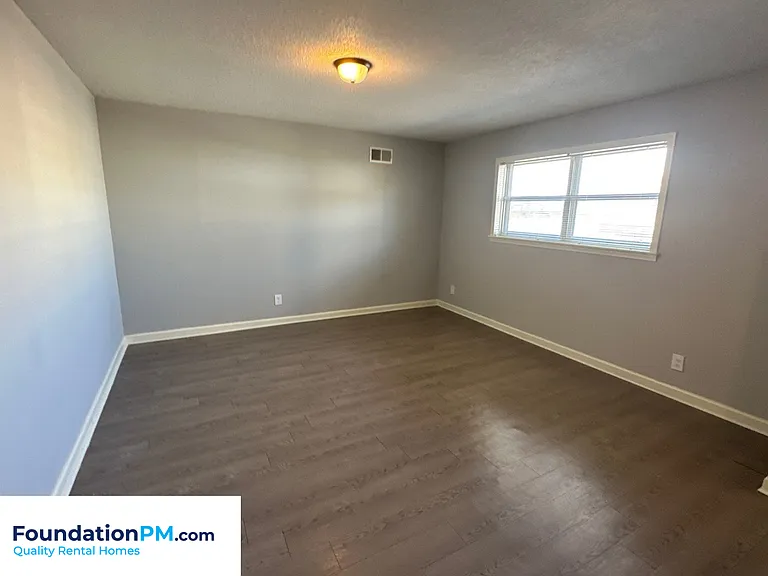 34 N Idlewild St #14 — Photo 9