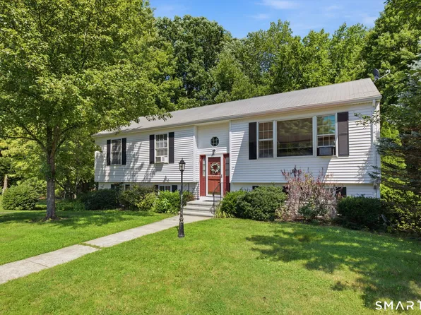 25 Samantha Lane, Madison, CT 06443