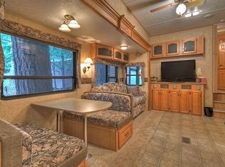 20 4th St #1, Ellijay, GA 30540