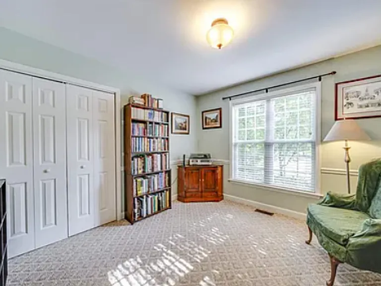 6300 Daybreak Dr — Photo 10