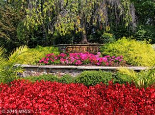 5932 Cove Landing Rd APT 202D, Burke, VA 22015