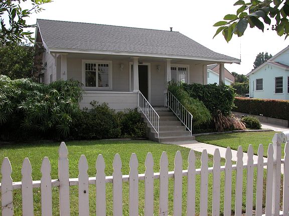 4th image of 1827 29th St