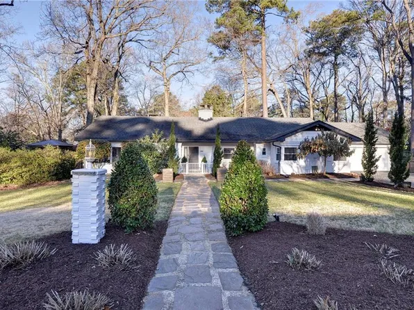 500 Riverside Dr, Newport News, VA 23606