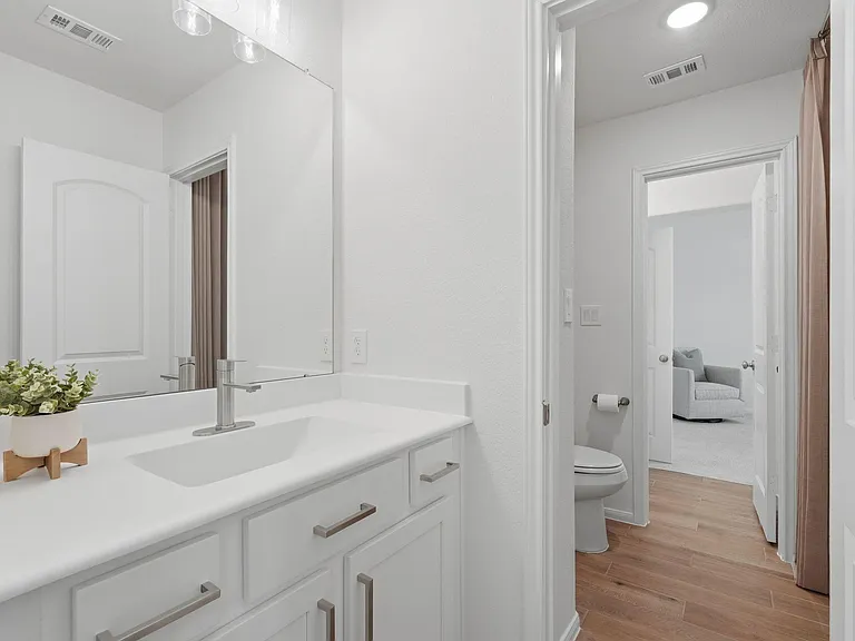 208 Peninsula Point Dr — Photo 39
