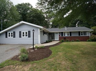 128 Elsie Rd, Brockton, MA 02302