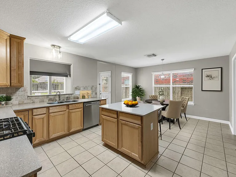 5123 Forest Sage Ln — Photo 8