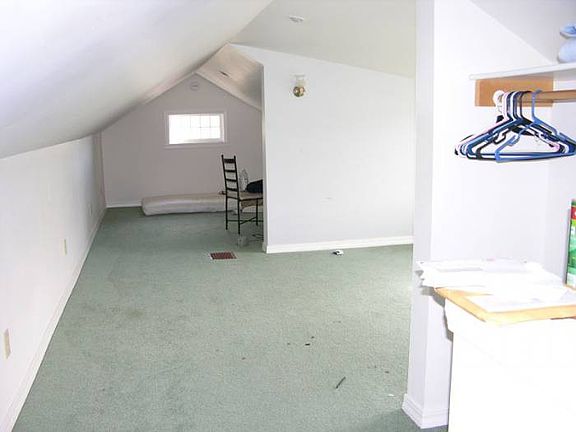 Upstairs bedroom