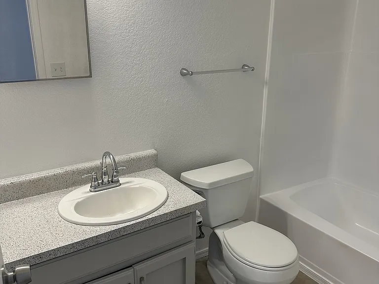 9416 W Rafael Dr — Photo 4