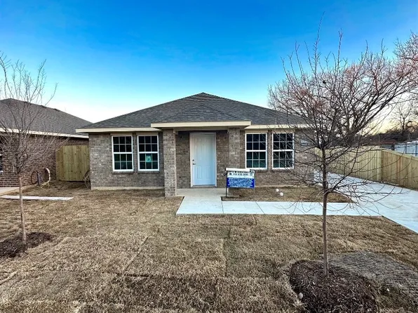2334 Denmark St, Dallas, TX 75253