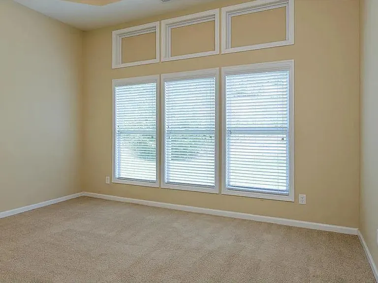 3775 Silver Springs Rd — Photo 19