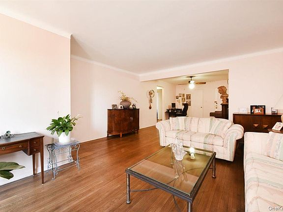 4th image of 143-50 Hoover Avenue #416