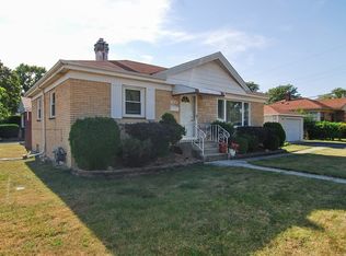1814 Boeger Ave, Westchester, IL 60154