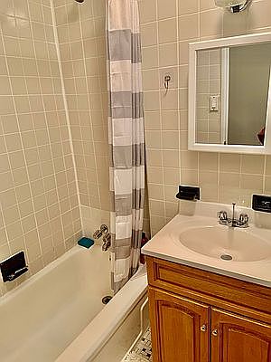 2nd image of 440 E 75th St #12A